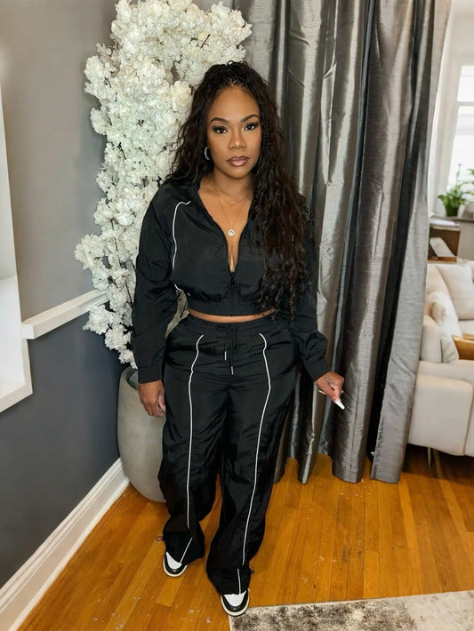 2pcs Women's Black Contrast Stripe Crop Top & Wide Leg Elastic Waist Track Pants Set